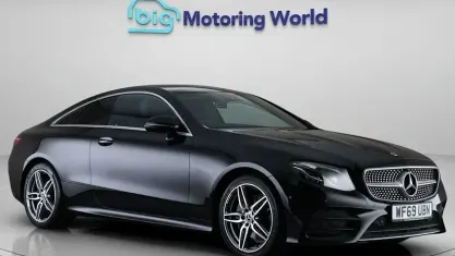 Second-hand Mercedes E220 AMG line 194 CP (142 kW) 2019 Negru Coupe