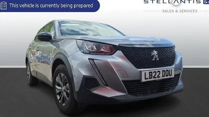 Used Peugeot 2008 Active Premium 101 HP (74 kW) 2022 SUV