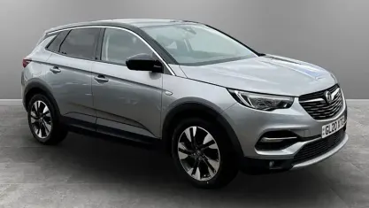 Usado Vauxhall Grandland X SRi 131 HP (96 kW) 2021 SUV