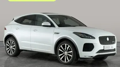Usado Jaguar E-Pace R-Dynamic 180 HP (132 kW) 2019 Branco SUV
