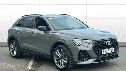 Używany Audi 200 Black Edition 200 KM (147 kW) 2022 Kombi