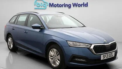 Used Skoda Octavia SE Technology 110 HP (80 kW) 2023 Estate