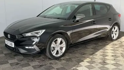 Begagnad Seat Leon FR 131 HK (96 kW) 2023 Halvkombi