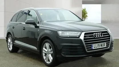 Used Audi Q7 S-Line 231 HP (169 kW) 2019 SUV