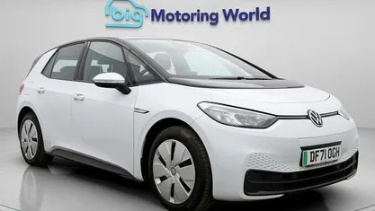 Used VW ID.3 Pro 106 kW (145 HP) 2022 White Hatchback