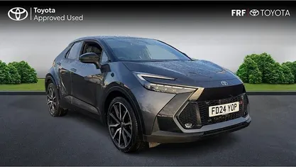 Used 2025 Toyota C-HR Sport SUV | £28,550 (Fair price)