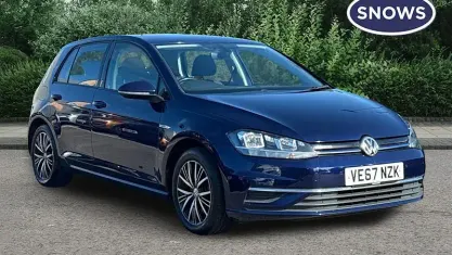Używany VW Golf VII SE 131 KM (96 kW) 2017 Niebieski Hatchback
