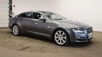 Używany Jaguar XJ Portfolio 300 KM (220 kW) 2019 Sedan/Limuzyna