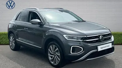 Used VW T-Roc Style 150 HP (110 kW) 2024 Grey SUV