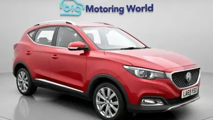 Usado MG ZS Excite 111 HP (81 kW) 2020 SUV
