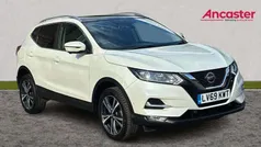 White Used 2019 Nissan Qashqai N-Connecta SUV | £13,475 (Fair price)