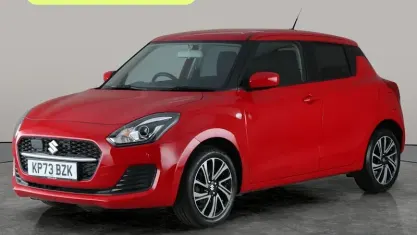 Usado Suzuki Swift SZ-L 83 HP (61 kW) 2023 Vermelho Citadino