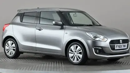 Used Suzuki Swift SZ-T 111 HP (81 kW) 2019 Silver Hatchback