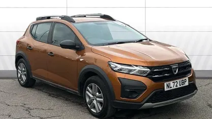 Used Dacia Sandero Essentiel 91 HP (66 kW) 2022 Hatchback