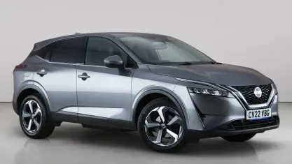 Used Nissan Qashqai N-Connecta 140 HP (102 kW) 2022 Grey SUV