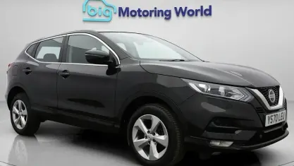 Used Nissan Qashqai Acenta Premium 140 HP (102 kW) 2020 Black SUV