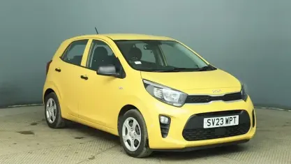 Used Kia Picanto 67 HP (49 kW) 2023 Yellow Hatchback