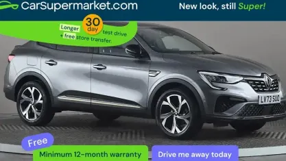 Usado Renault Arkana Engineered 143 HP (105 kW) 2023 Cinzento SUV