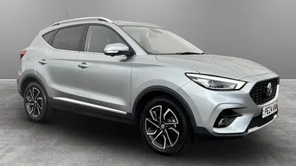 Used MG ZS Exclusive 111 HP (81 kW) 2024 Hatchback