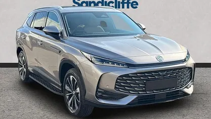 Used 2025 MG HS Trophy SUV | £26,130 (Fair price)