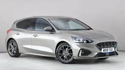 Gebraucht Ford Focus ST-Line 150 PS (110 kW) 2019 Silber Kleinwagen