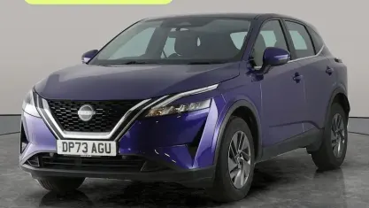 Używany Nissan Qashqai Acenta Premium 158 KM (116 kW) 2023 Niebieski SUV
