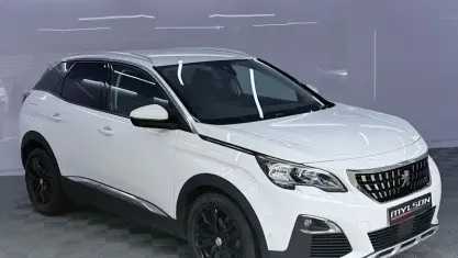 Used Peugeot 3008 Allure 131 HP (96 kW) 2020 White SUV