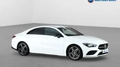 Usado Mercedes CLA200 Executive 163 CV (119 kW) 2022 Blanco Coupe