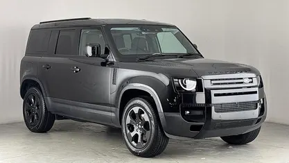 Used 2025 Land Rover Defender S Estate | £67,065 (Good price)