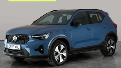 Used Volvo XC40 Plus 211 HP (155 kW) 2023 Blue SUV