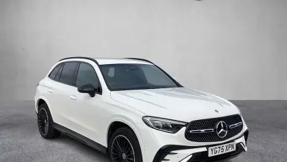 Used Mercedes GLC300 Urban 313 HP (230 kW) 2025 White SUV