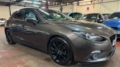 Used Mazda 3 Inclusive 120 HP (88 kW) 2016 Hatchback