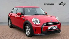 Chili red Used 2021 Mini Cooper Classic Hatchback | £16,995 (Fair price)