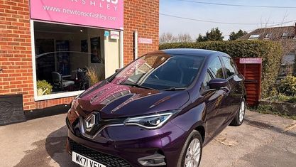 Usado Renault Zoe Iconic 100 kW (136 HP) 2021 Roxo Citadino