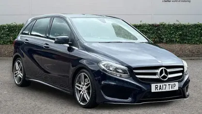 Used Mercedes B220 Executive 177 HP (130 kW) 2017 Blue Hatchback