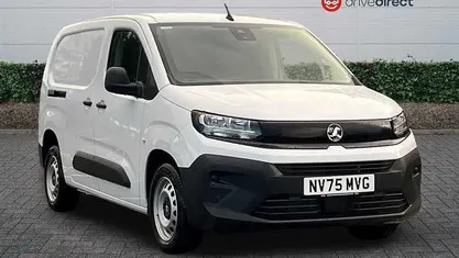 New Vauxhall Combo S 102 HP (75 kW) 2025 White Van