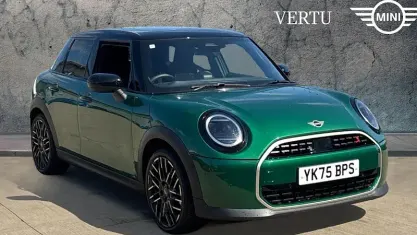 Used Mini Cooper Exclusive 150 kW (204 HP) 2026 Green Hatchback