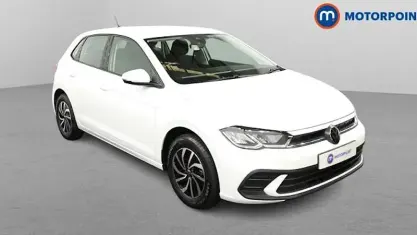 Used VW Polo Life 95 HP (69 kW) 2024 White Hatchback