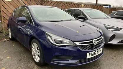 Used 2017 Vauxhall Astra Design Edition Hatchback | £4,995 (Good price)