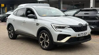 Used Renault Arkana Engineered 143 HP (105 kW) 2023 White  SUV