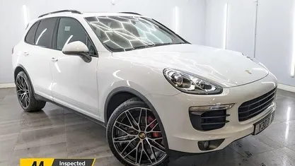 Used Porsche Cayenne 262 HP (192 kW) 2017 White SUV