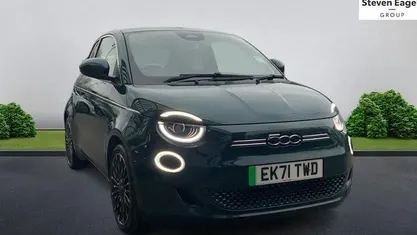 Used Fiat 500e La Prima 86 kW (118 HP) 2026 Hatchback