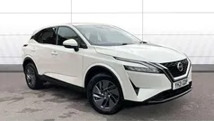 White Used 2021 Nissan Qashqai Acenta Premium SUV | £15,530 (Good price)