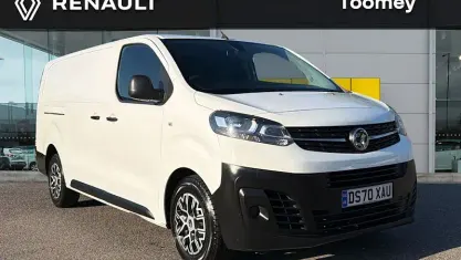 Used Vauxhall Vivaro 101 HP (74 kW) 2020 White MPV