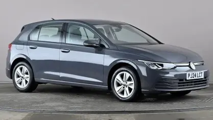 Used VW Golf VIII Life 150 HP (110 kW) 2023 Grey Hatchback