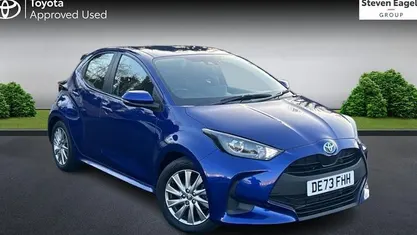 Used 2025 Toyota Yaris Hybrid Hatchback | £18,521 (Super price)