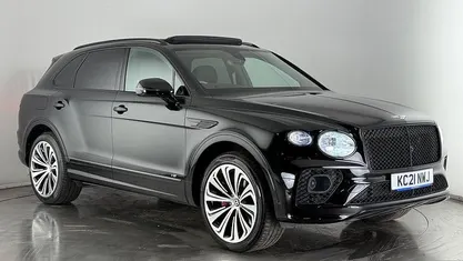 Used 2025 Bentley Bentayga SUV | £96,400 (Fair price)