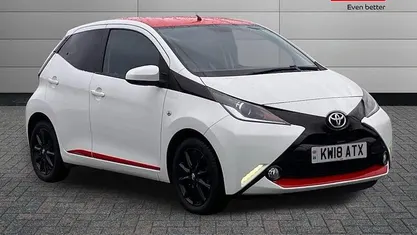 Used Toyota Aygo x-press 69 HP (50 kW) 2018 Hatchback