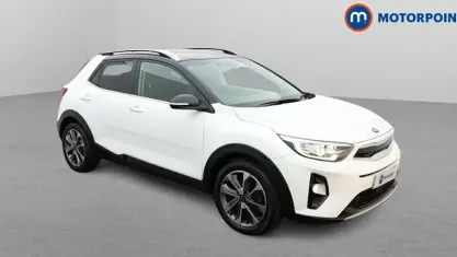 Usado Kia Stonic 120 HP (88 kW) 2019 Branco SUV