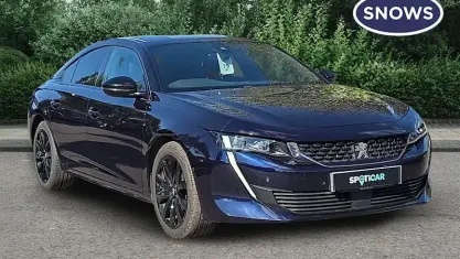Used Peugeot 508 GT-line 131 HP (96 kW) 2019 Blue Hatchback